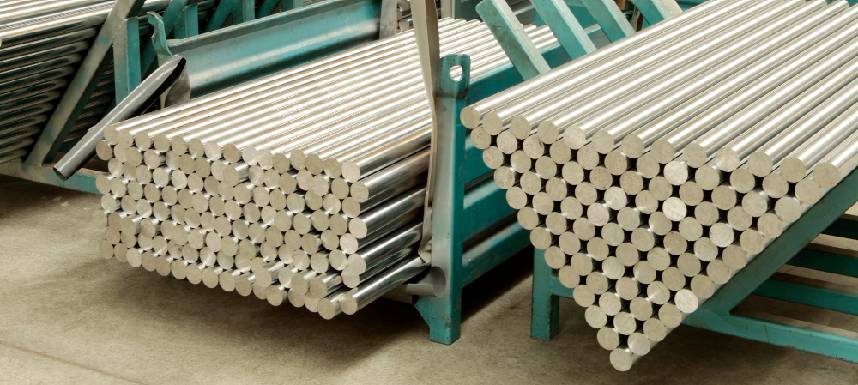 Hot work tool steel